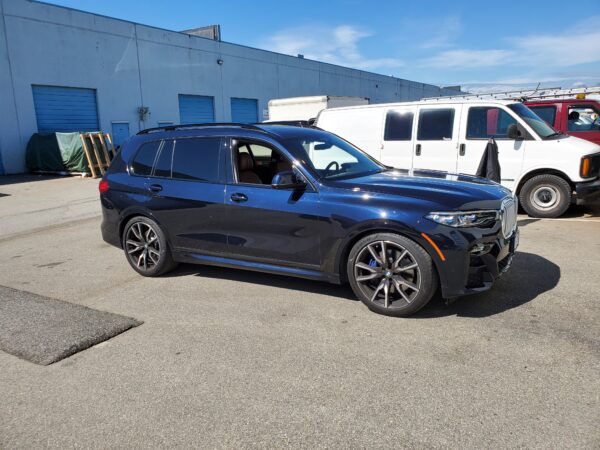 Lowered BMW X7