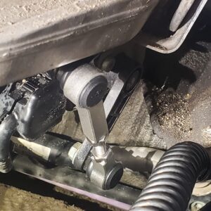 Cayenne front adjustable link
