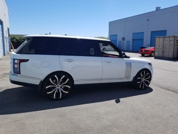 Land Rover Range Rover Full Size w Air Suspension Lowering Links. Fits 2013 2021